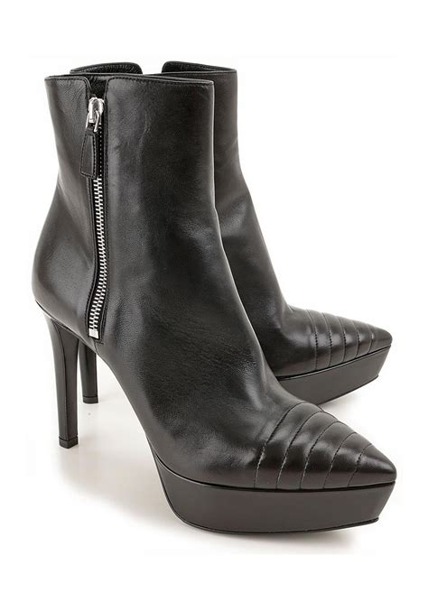 bottes prada haute|Bottines Femme: Bottes Haut de Gamme en Cuir .